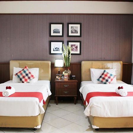 Hotel Pelangi Malang, Kayutangan Heritage Екстериор снимка