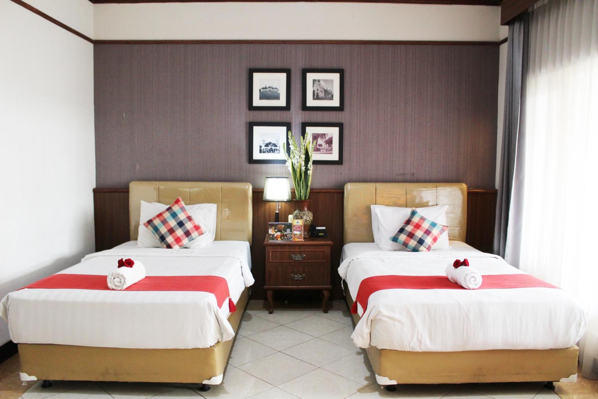 Hotel Pelangi Malang, Kayutangan Heritage Екстериор снимка