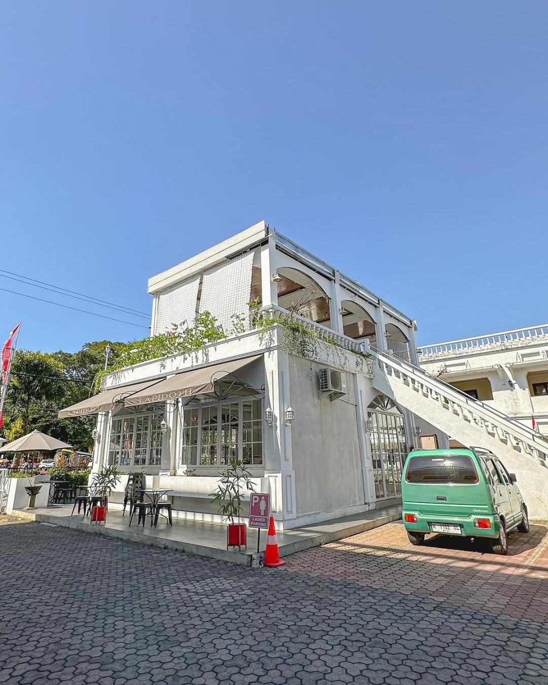Hotel Pelangi Malang, Kayutangan Heritage Екстериор снимка