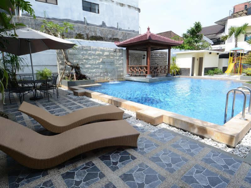 Hotel Pelangi Malang, Kayutangan Heritage Екстериор снимка
