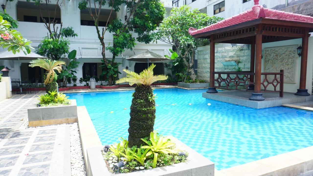 Hotel Pelangi Malang, Kayutangan Heritage Екстериор снимка